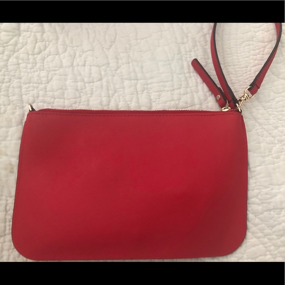 COPY - Kate Spade Wristlet - Picture 2 of 3